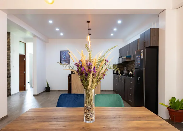 Rural Retreat With Charming Patio 2 Bedrooms * Urubamba